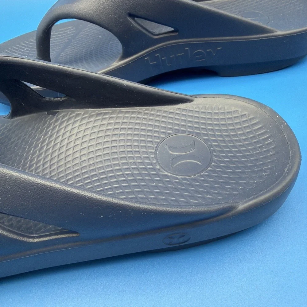 Hurley Men's Injection Step-In Non-Slip Grip Flip Flop Size 12